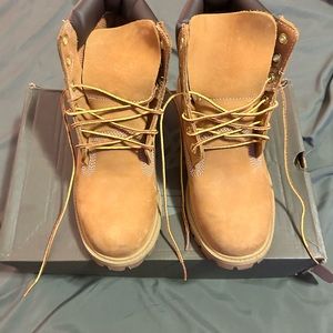 Wheat timberland boots